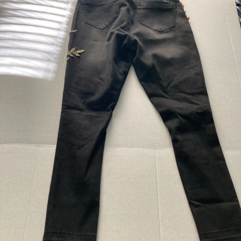 Black Jeans 2 for $20 - Picture 9 of 12